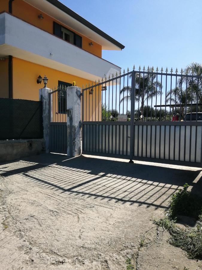 Villa Caterina Solarino Exteriör bild